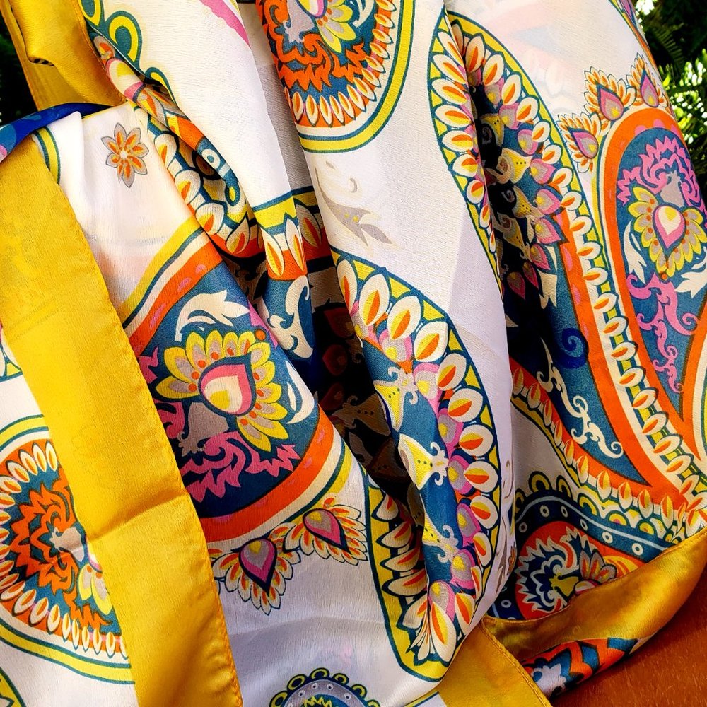 NEW WITH TAG BUNDLE OF 3 SCARVES - Picture 5 of 7